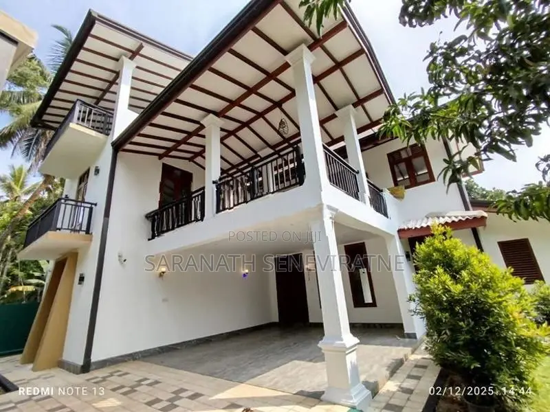 Luxury 3 Storied House For Sale in Panadura Hirana - Near Blogoda Lake