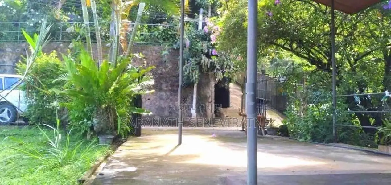 Scenic Two-Story House for Sale – Heerassagala, Kandy City