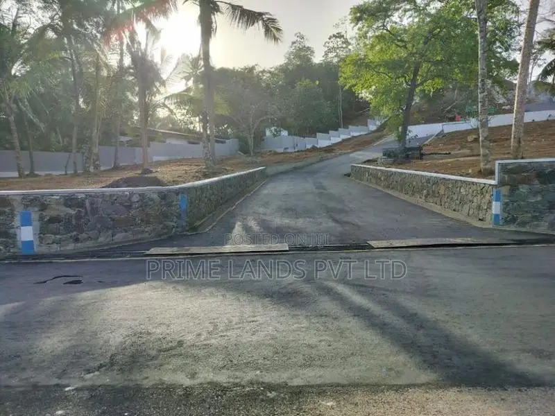 Lands Near Karapitiya Hospital
