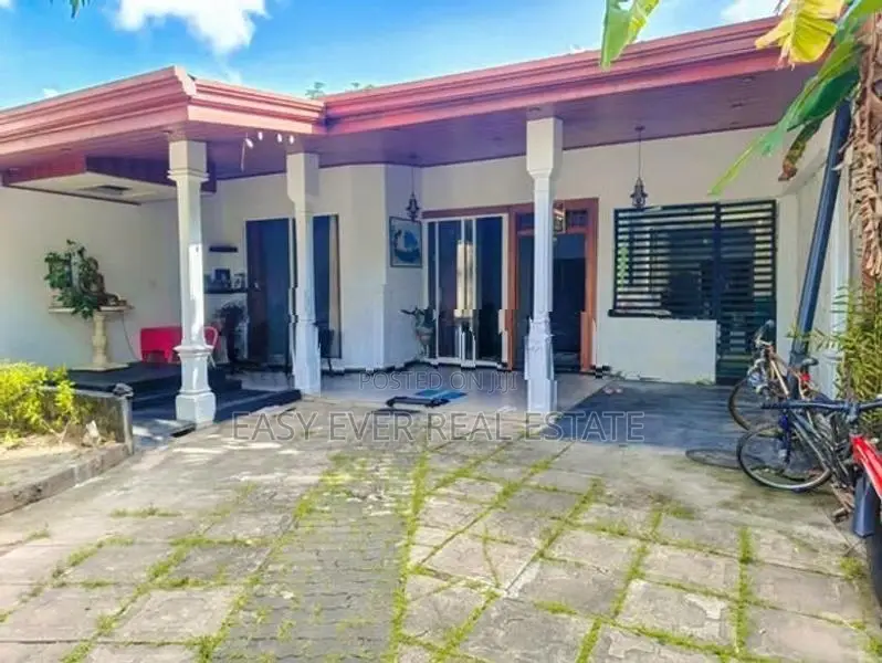 නිට්ටඹුව රන්පොකුණගම අංගසම්පූර්ණ දෙමහල් නිවසක් / UP 12934
