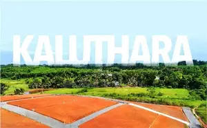 කලුතරින් වෙලකට මුහුණලා නේවාසික බිම්කොටස්
