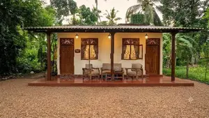 නිට්ටඹුව – වතුපිටිවලින් වටිනා නිවසක් / HS 14781