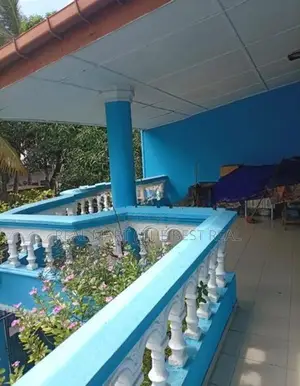 PELIYAGODA : 4-BR (6P) TWO STOREY HOUSE FOR SALE