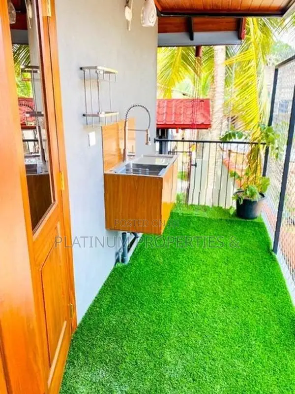 Brand New Super Luxury Villa / House For Sale In Bandaragama Mahabella