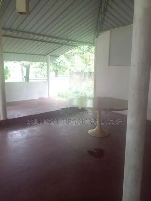 Commercial Space for rent