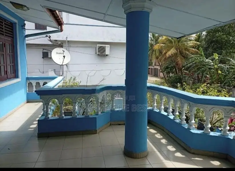 PELIYAGODA : 4-BR (6P) TWO STOREY HOUSE FOR SALE