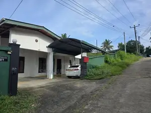 House in – Royal Kingdom Housing Scheme, Pitiyegedara, Wattegama Kandy