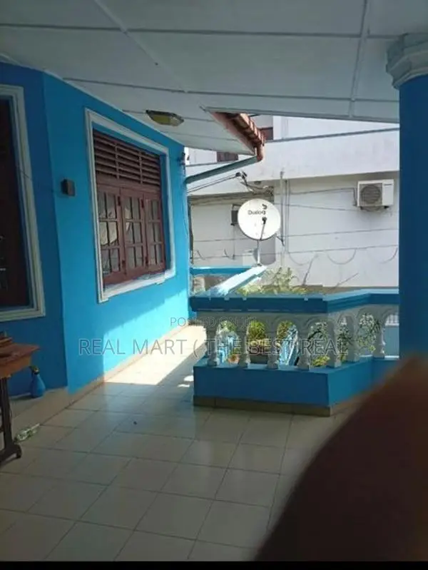 PELIYAGODA : 4-BR (6P) TWO STOREY HOUSE FOR SALE