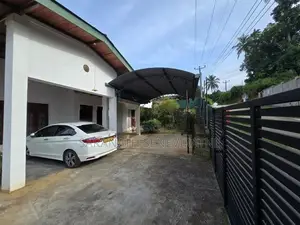 House in – Royal Kingdom Housing Scheme, Pitiyegedara, Wattegama Kandy