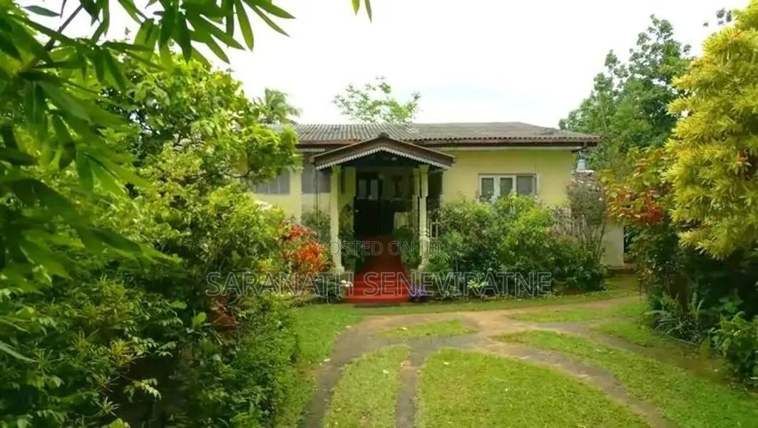 Elegant Cottage for Sale – George E. De Silva Mawatha, Aniwatta, Kandy