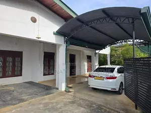 House in – Royal Kingdom Housing Scheme, Pitiyegedara, Wattegama Kandy