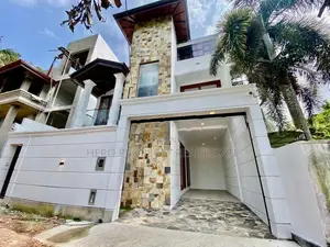 HAS204 - Quality Valuable Luxury House for Sale in Piliyandala