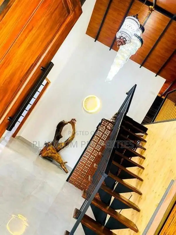 Brand New Super Luxury Villa / House For Sale In Bandaragama Mahabella