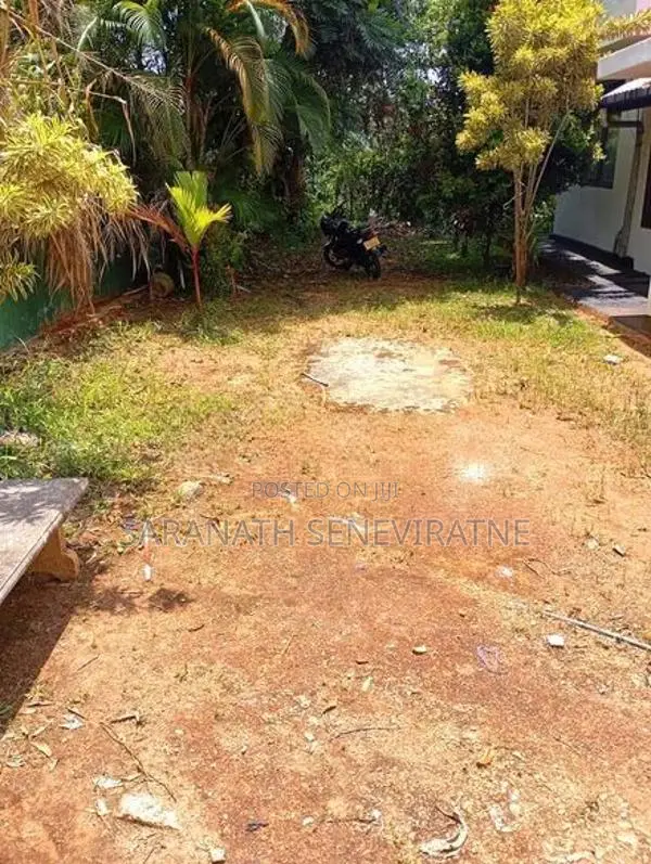 House for Sale – Megoda Kalugamuwa, Kandy Peradeniya