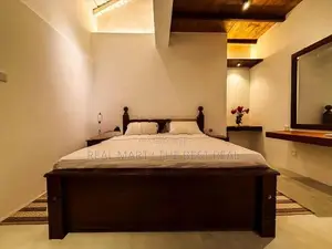 COLOMBO 05 : 10-BR (6000 SQFT) FULLY FURNISHED LUXURY HOTEL FOR RENT
