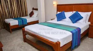 COLOMBO 05 : 6-BR (4000 SQFT) FULLY FURNISHED LUXURY HOTEL FOR RENT