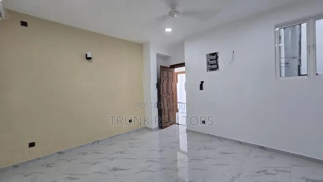 Royal Tower 04BR Duplex Apartment For Sale Colombo 6 (NK11448)