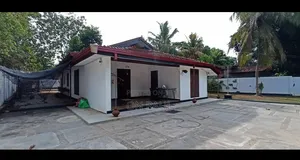 3bdrm House in Punchiwilluwa, Puttalam City for sale