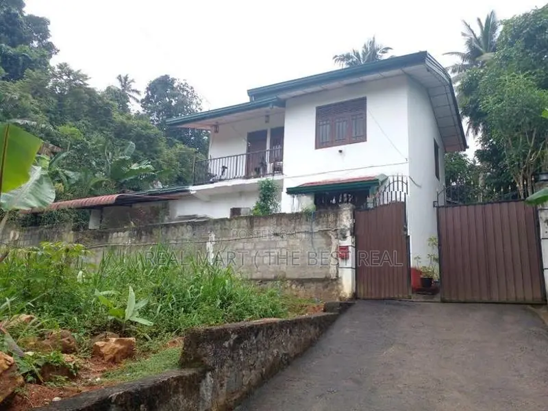 KEGALLE : 4-BR (22P) TWO-STOREY HOUSE FOR SALE IN PINNAWALA