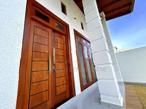 Brand New Modern House in Siyambalagoda Polgasowita