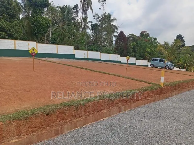 Great Location Land in Diyagama