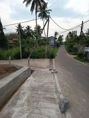 Valuable Land for Sale at Homagama