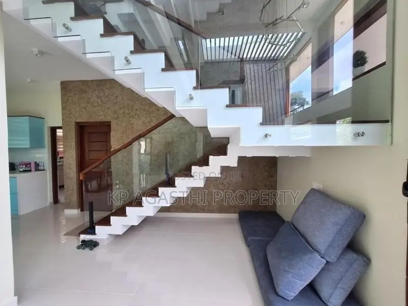 Fully Furnitured Luxury House for Sale in Boralesgamuwa