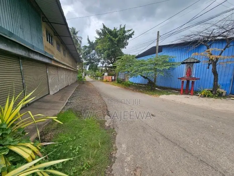 54.72 Perch Commercial Land for Sale in Negombo