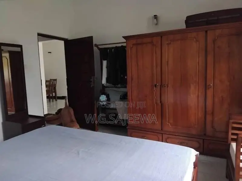 House for Sale in Kadawala Silvering Park