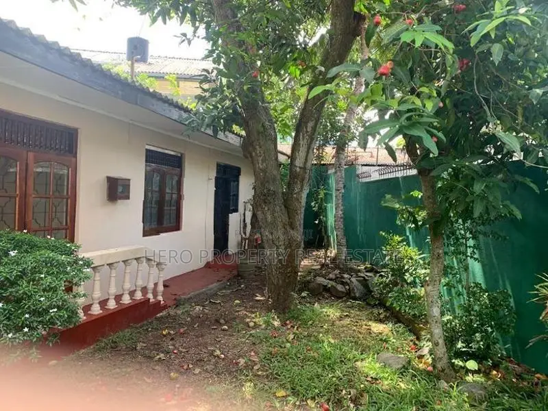 HWS160 - Modern House for Sale in Etul Kotte