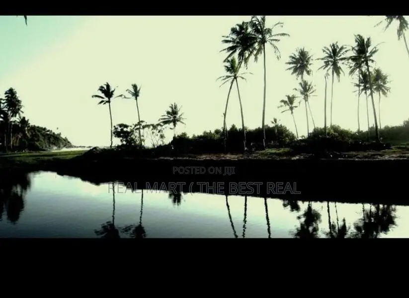 KOSGODA : 202.7 PERCHES PRIME BEACHFRONT LAND FOR SALE