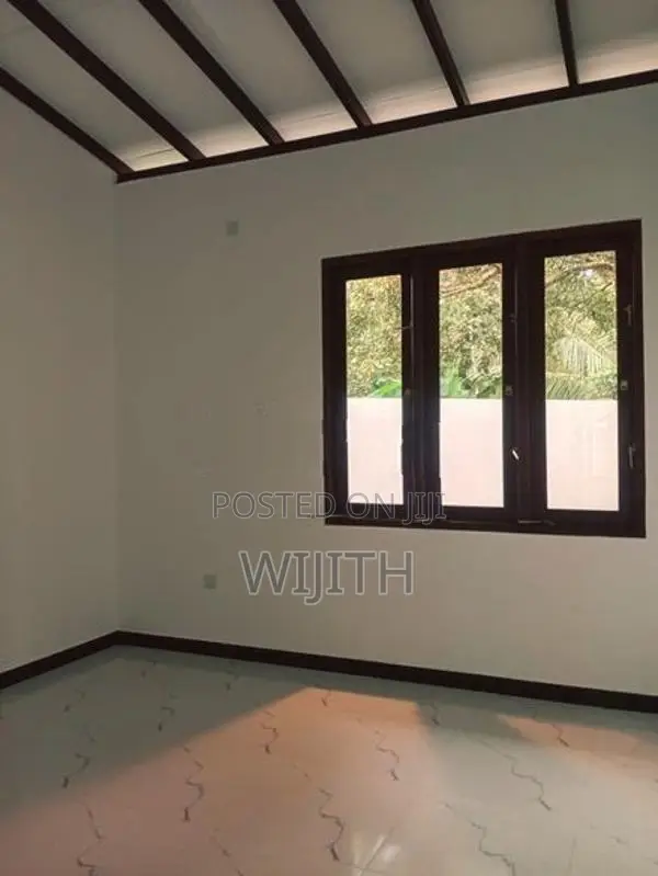 BRAND NEW SINGLE HOUSE FOR SALE IN ATHURUGIRY