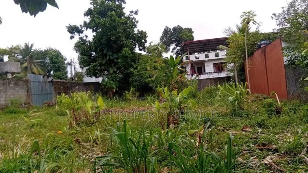 Boralesgamuwa- 28 Perches Land for Sale (SSPL-482)