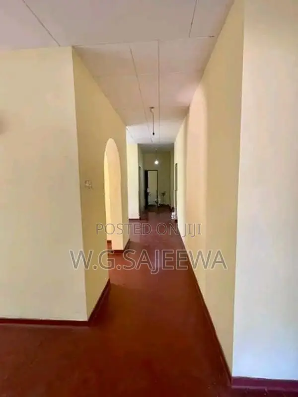 Valuable Land with House for Sale in Kelaniya