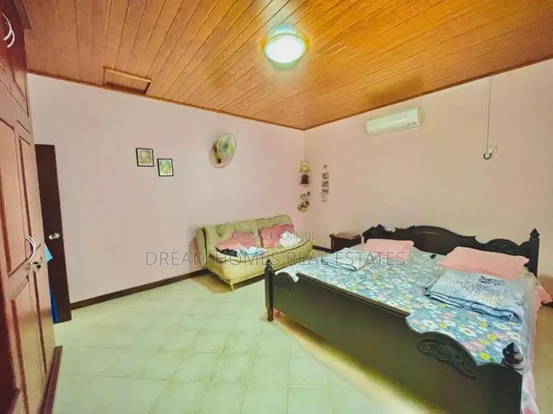 Luxury 3-Bedroom Home for Sale in Kadawatha