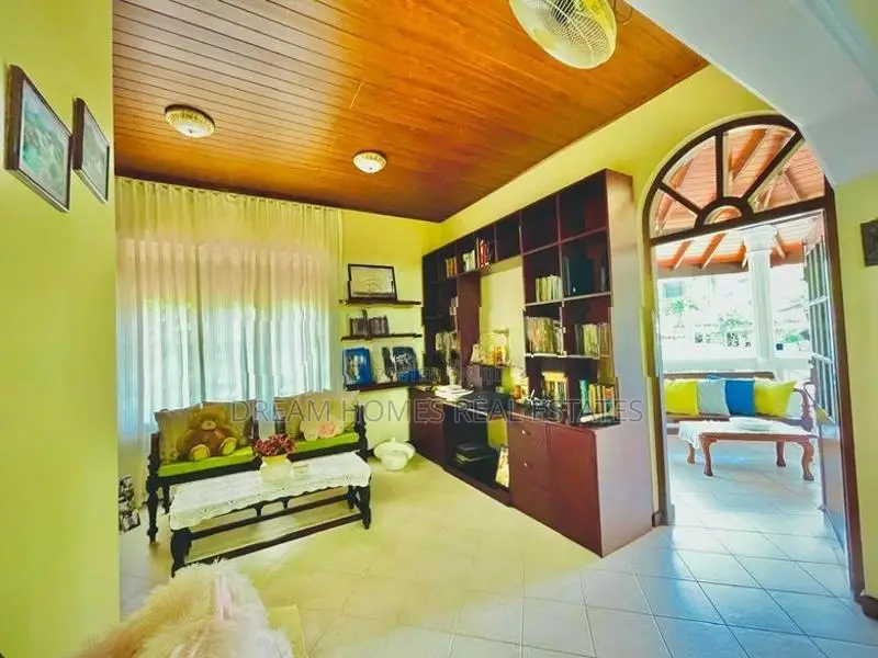 Luxury 3-Bedroom Home for Sale in Kadawatha