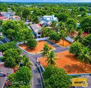 මාලඹේ නගරයට සහ අධිවේගී මාර්ග පිවිසුමට සමීපයෙන්