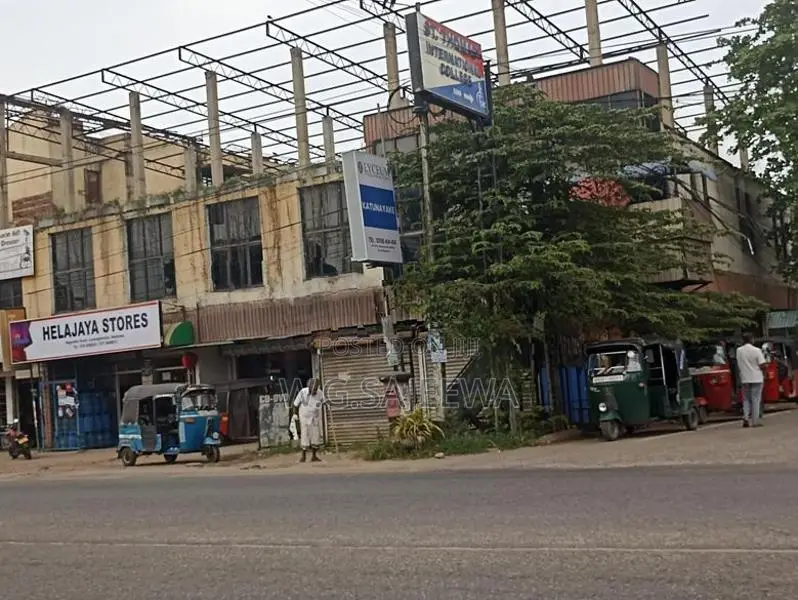 Land for Sale Colombo Negambo Main Road Facing