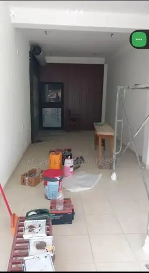 COMMERCIAL BUILDING FOR RENT IN MIRIGAMA (SP1260)