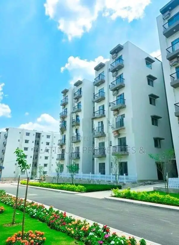 B/New Luxury 3BR Apartment For Sale In Cressida Apartments Athurugiriy