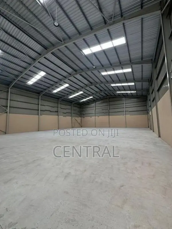 15,000 sqft on- Going Warehouse for rent in Pamunugama (C7-10328)