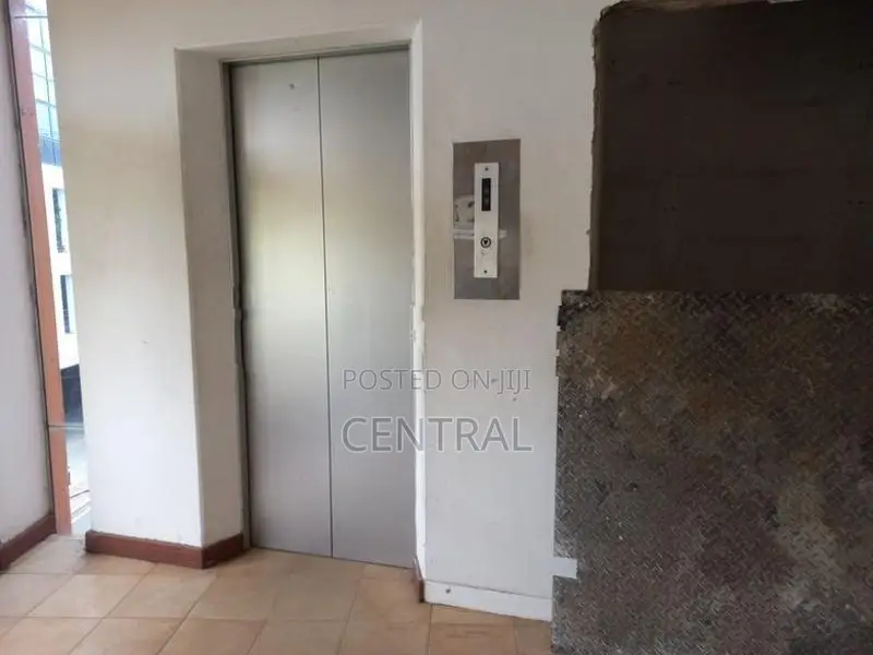 30,111 sqft Commercial Building for Rent in Colombo 2 (C7-10326)