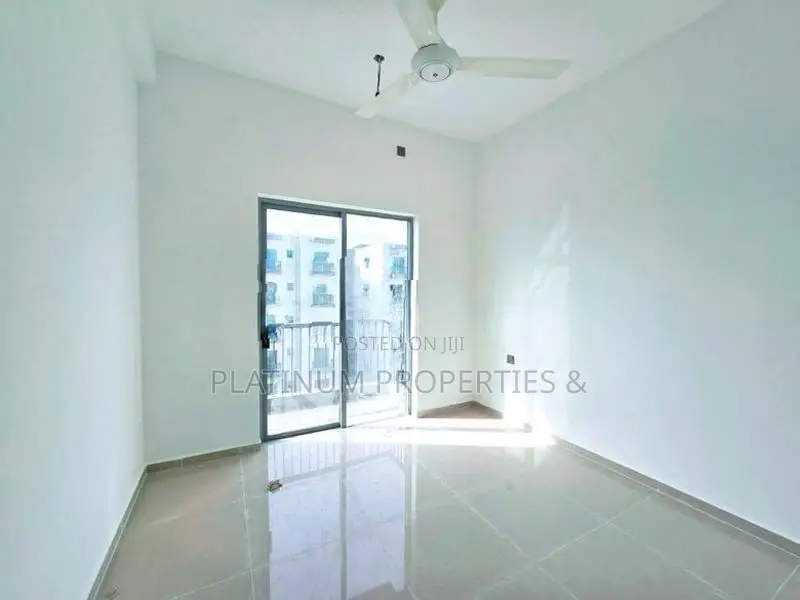 B/New Luxury 3BR Apartment For Sale In Cressida Apartments Athurugiriy