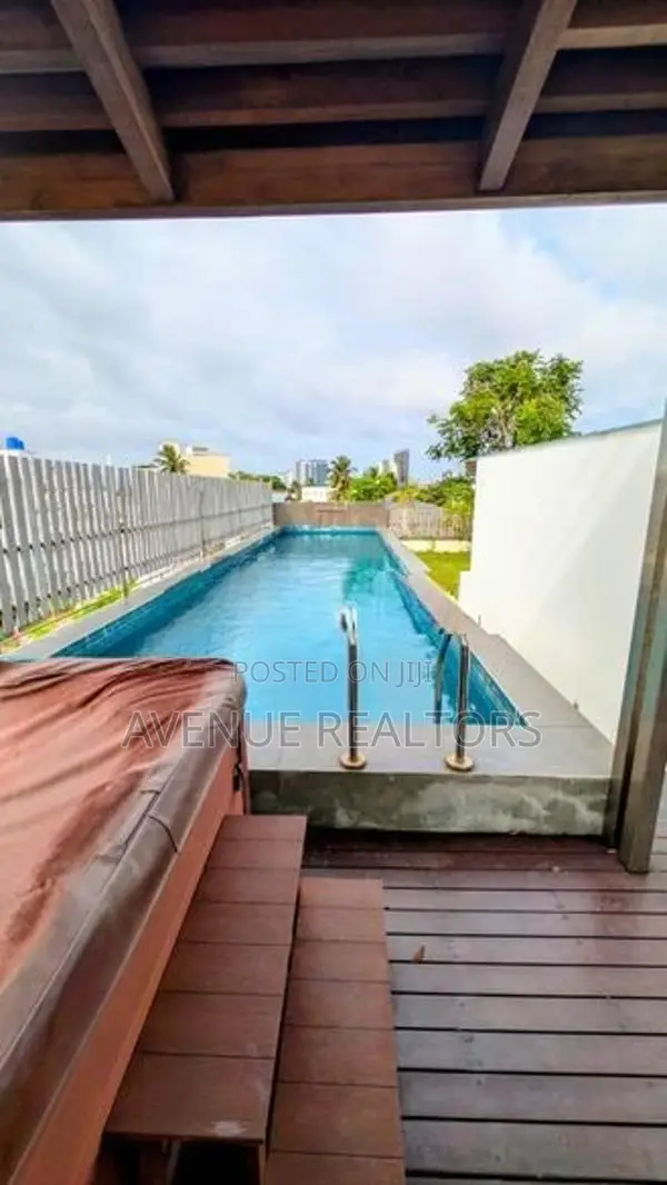 6BR Architect-Designed House for Rent in Borella (HS4767)