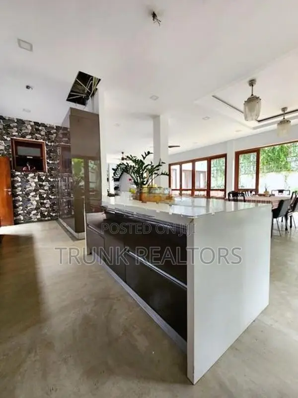 Cinnamon Gardens 06BR Luxury House For Sale Colombo 7 (NK107748)