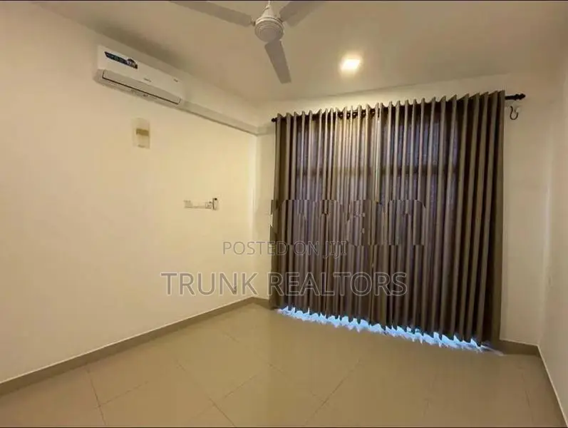 Barrington Tower 03BR Apartment For Sale Dehiwala (NK11458)