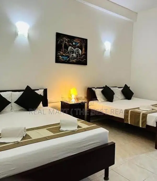 COLOMBO 08 : 7-AC-BR (4000 SQFT) FULLY FURNISHED LUXURY HOTEL FOR RENT