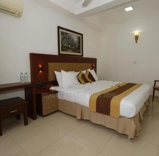 COLOMBO 08 : 10-AC-BR (6000 SQFT) FULLY FURNISHED LUXURY HOTEL FOR REN