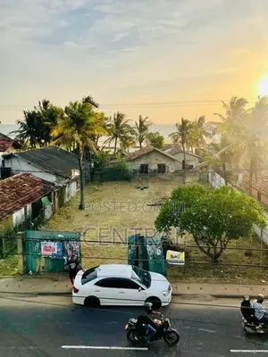 Prime Land for sale in Beach Road, Negombo (C7-10332)