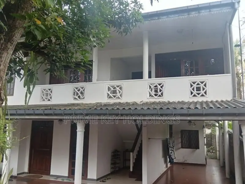 House for Sale in Maharagama [#hs2015]